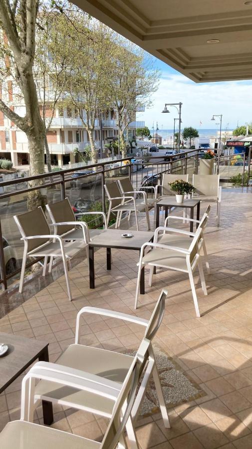 Hotel Abel & Residence Cesenatico Εξωτερικό φωτογραφία