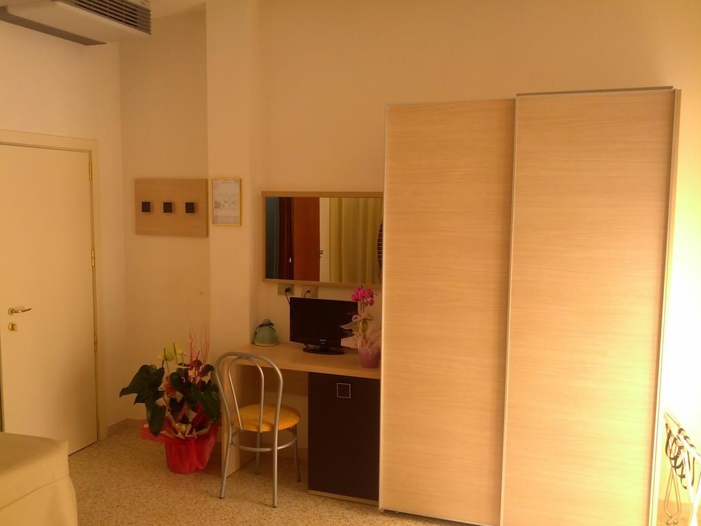 Hotel Abel & Residence Cesenatico Εξωτερικό φωτογραφία